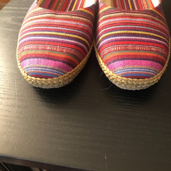 Brightly colored slip on shoes by Beacon - Picture 2 of 9